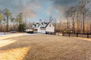 247 Shadyfield Ln, Bishop, GA 30621 - Photo 3