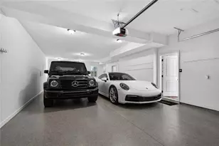 1311 Lullwater Park Cir, Atlanta, GA 30306 - Photo 3