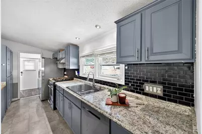 13 Milton Manor, Stockbridge, GA 30281 - Photo 9