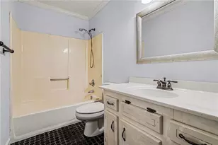 5088 Ravenwood Dr NW, Marietta, GA 30066 - Photo 15