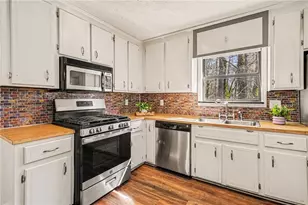 5088 Ravenwood Dr NW, Marietta, GA 30066 - Photo 11