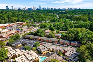 4300 Chastain Walk NE, Atlanta, GA 30342 - Photo 15