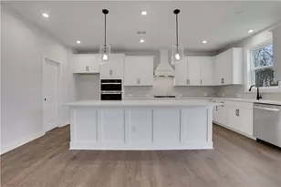 5970 Violet Ln, Cumming, GA 30028 - Photo 13