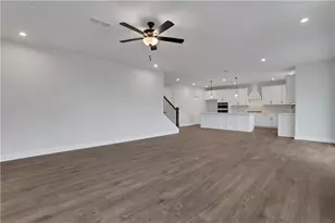 5970 Violet Ln, Cumming, GA 30028 - Photo 9