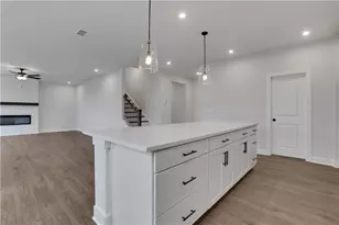 5970 Violet Ln, Cumming, GA 30028 - Photo 17