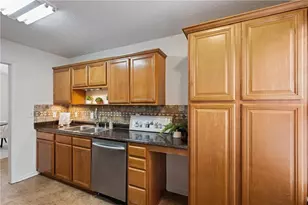 3922 Fraser Cir, Gainesville, GA 30506 - Photo 13