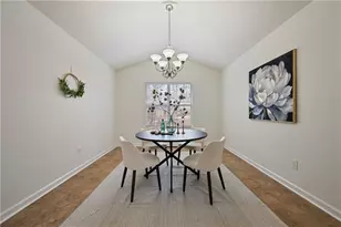 3922 Fraser Cir, Gainesville, GA 30506 - Photo 9