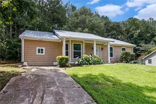 6945 Brown Dr S, Fairburn, GA 30213 - Photo 3