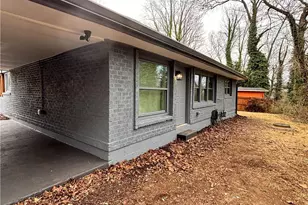 1739 Carter Cir, Atlanta, GA 30344 - Photo 17