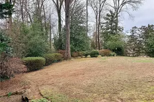4580 E Conway Dr NW, Atlanta, GA 30327 - Photo 3