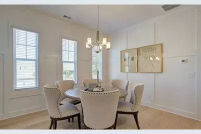 229 Scottsdale Drive, Marietta, GA 30064 - Photo 13