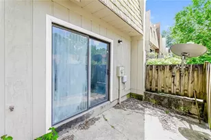 6421 Woodstone Ter, Morrow, GA 30260 - Photo 15