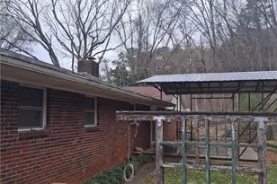 733 Chateau Dr, Silver Creek, GA 30173 - Photo 13