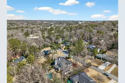 2976 Sequoyah Drive NW, Atlanta, GA 30327 - Photo 59