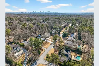 2976 Sequoyah Drive NW, Atlanta, GA 30327 - Photo 61