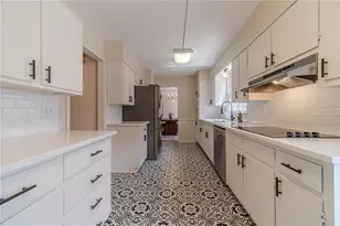 4424 Windsong Ct SW, Lilburn, GA 30047 - Photo 17