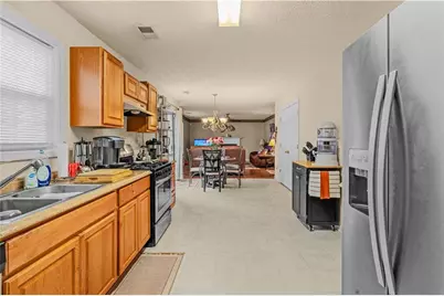 7982 Harmony Lakes Drive, Lithonia, GA 30058 - Photo 7