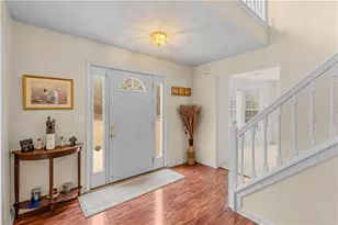 7982 Harmony Lakes Dr, Lithonia, GA 30058 - Photo 3