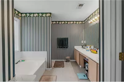 7982 Harmony Lakes Drive, Lithonia, GA 30058 - Photo 17