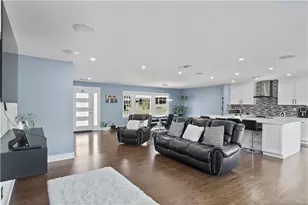 465 Rocky Creek Dr, Roswell, GA 30075 - Photo 13