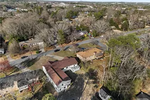 465 Rocky Creek Dr, Roswell, GA 30075 - Photo 43