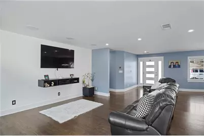 465 Rocky Creek Drive, Roswell, GA 30075 - Photo 11