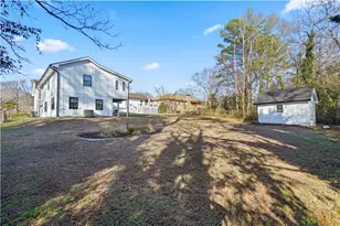 465 Rocky Creek Dr, Roswell, GA 30075 - Photo 51