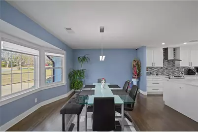 465 Rocky Creek Drive, Roswell, GA 30075 - Photo 3