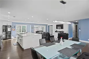 465 Rocky Creek Dr, Roswell, GA 30075 - Photo 5