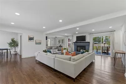 2393 Lilla Circle SW, Atlanta, GA 30310 - Photo 7