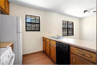 355 Santa Fe Trail, Ellenwood, GA 30294 - Photo 17