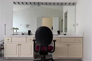 2572 Pembrooke Way, Lawrenceville, GA 30044 - Photo 21