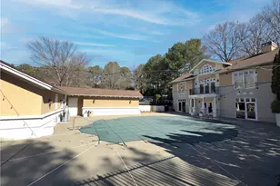 2700 Pine Tree Road NE, Atlanta, GA 30324 - Photo 5