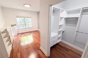 2700 Pine Tree Road NE, Atlanta, GA 30324 - Photo 7