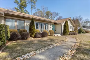 1721 Sierra Dr, Marietta, GA 30062 - Photo 1