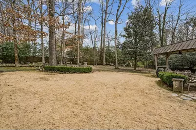 3905 Peachtree Dunwoody Road NE, Atlanta, GA 30342 - Photo 35
