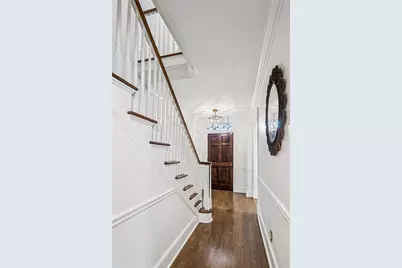 3905 Peachtree Dunwoody Road NE, Atlanta, GA 30342 - Photo 21