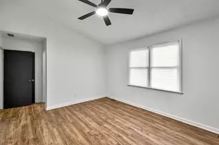 8051 Woodlake Dr, Riverdale, GA 30274 - Photo 19