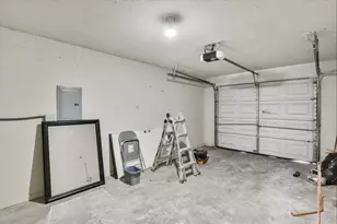 8051 Woodlake Dr, Riverdale, GA 30274 - Photo 35