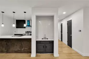 8051 Woodlake Dr, Riverdale, GA 30274 - Photo 7