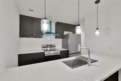 8051 Woodlake Drive, Riverdale, GA 30274 - Photo 5