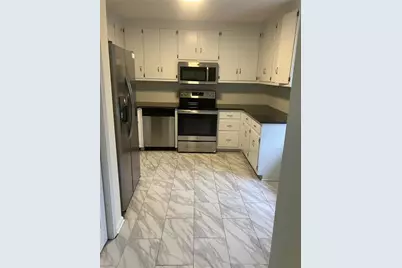8510 Lynn Drive, Gainesville, GA 30506 - Photo 9