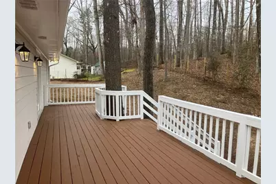 8510 Lynn Drive, Gainesville, GA 30506 - Photo 21