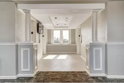 2479 Peachtree Road NE #1117, Atlanta, GA 30305 - Photo 3