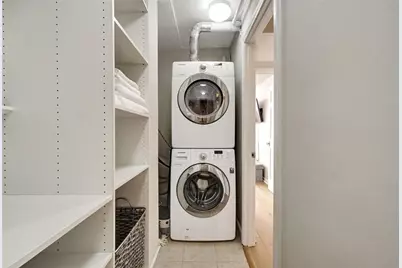 2479 Peachtree Road NE #1117, Atlanta, GA 30305 - Photo 15