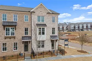 4573 Deanston Ct, Peachtree Corners, GA 30092 - Photo 3