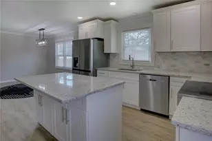 1771 Poplar St SE, Conyers, GA 30013 - Photo 13