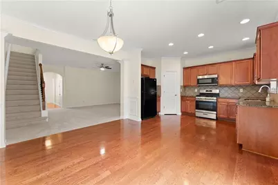 5165 Sherwood Way, Cumming, GA 30040 - Photo 9