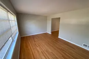 3673 Glen Falls Dr, Decatur, GA 30032 - Photo 5