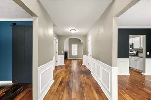 1016 Elsberry Dr, Woodstock, GA 30189 - Photo 5